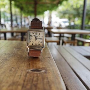 Vintage Fossil Vt-2431 Watch Running Braded Leather Strap